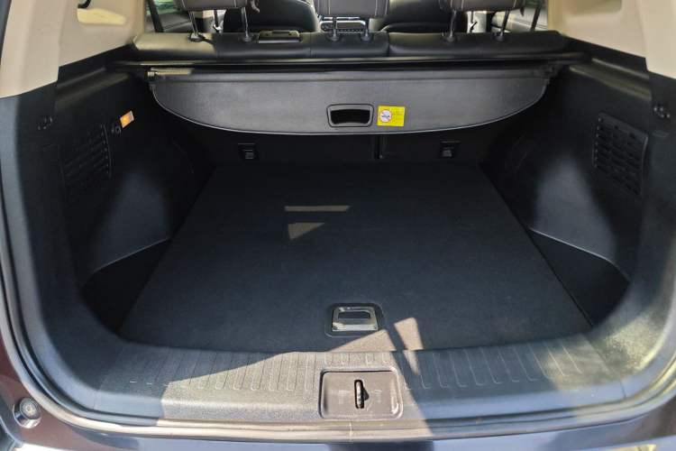 Used Zotye T500 2018 1.5T Automatic Smart Connected Prestige Model
