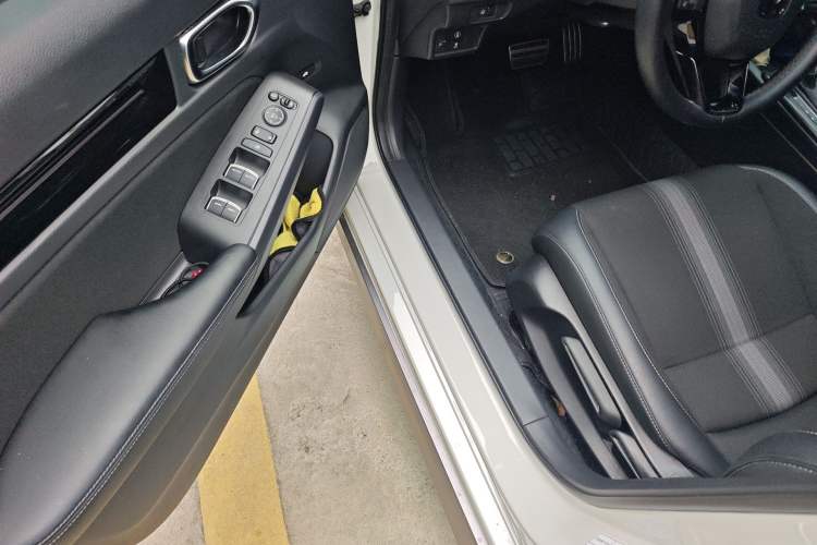 Used Honda Civic 2022 240TURBO CVT Dynamic Edition
