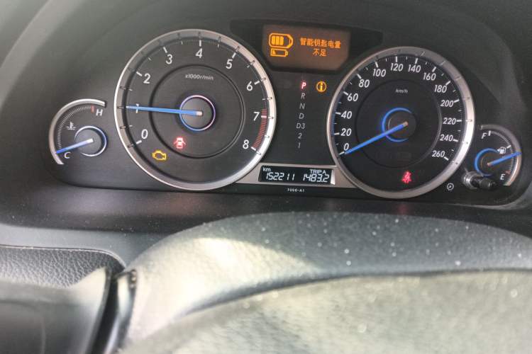 Used Honda Crosstour 2014 2.4L Luxury Edition Odometer Close Up