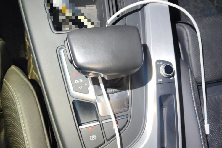 Used Audi A4L 2020 40 TFSI Luxury Dynamic Model