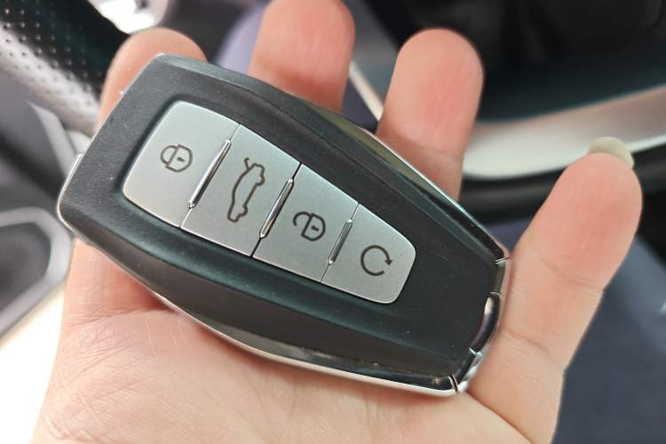 Used Geely Auto Emgrand GT 2020 Revised 1.8T Navigation Edition