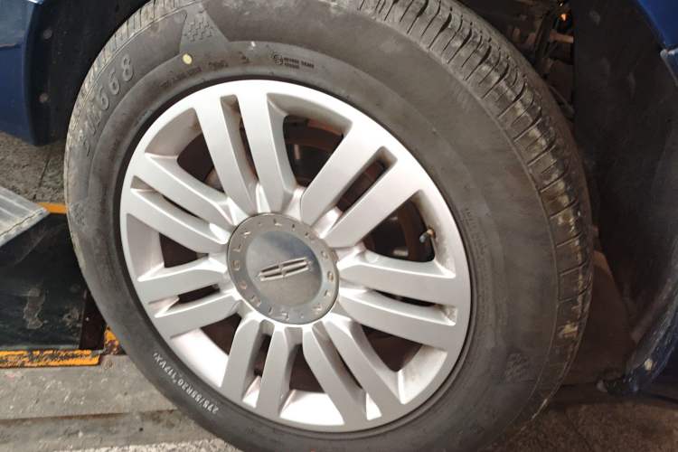 Used Lincoln Navigator 