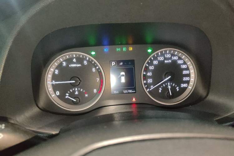 Used Hyundai Tucson 2015 1.6T Dual-Clutch Two-Wheel-Drive Smart Model
