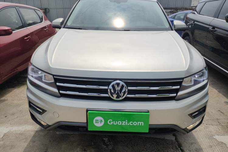 Used Volkswagen Tiguan L 2019 Revised 330TSI Automatic Two-Wheel Drive Smart & Luxury Edition China VI Standard Front