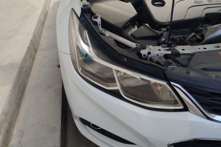 Used Chevrolet Cruze 2018 320 Manual Xuanfeng Edition