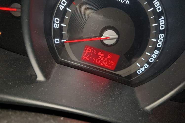 Used Kia Sportage R 2011 2.0L Automatic Two-Wheel Drive GLS