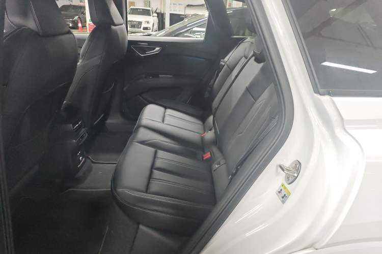 Used Audi Q4 e-tron 2024 50 e-tron quattro Creation Edition Midnight