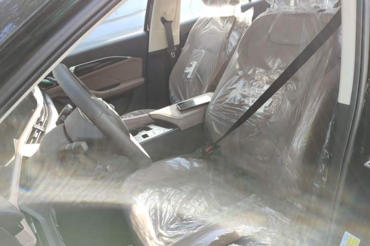 Used Bestune B70 2024 Dragon Edition 1.5T Leading Model Left Front Seat