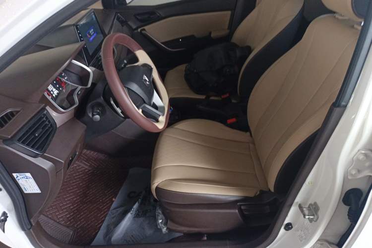 Used Baojun 310W 2020 1.5L Automatic Enjoyment Version China VI Emission Standard