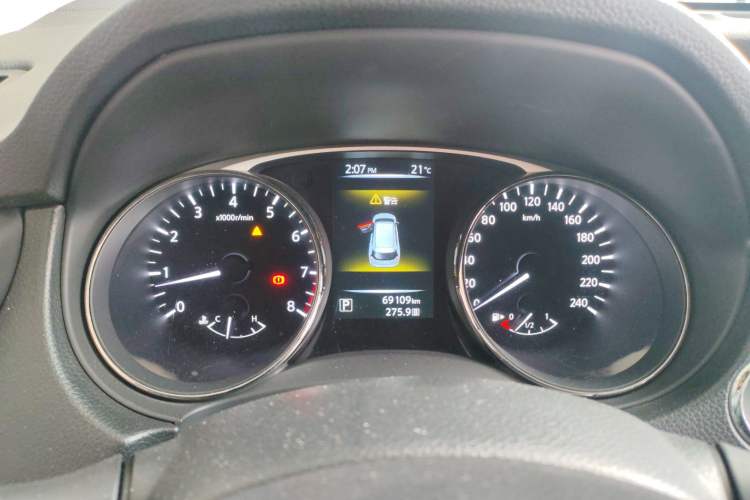 Used Nissan X-Trail 2014 2.5L CVT Leading Edition 4WD Instrument Cluster