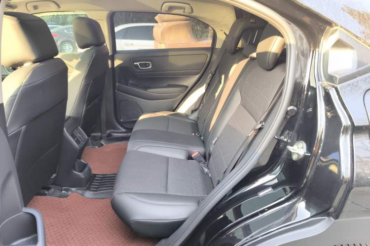 Used Honda Vezel 2023 1.5L CVT Tech Edition