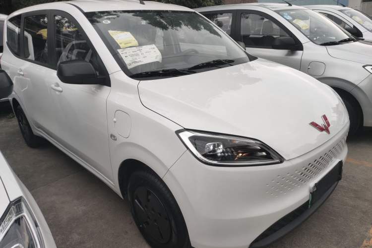 Used Wuling Hongguang New Energy 2025 Extended-Range Hybrid 50KM Comfort Version