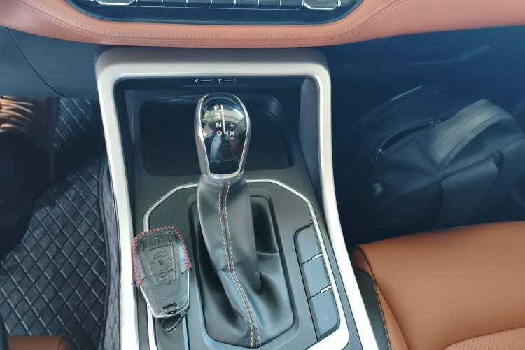 Used Geely Auto Vision X6 2020 1.4T CVT Luxury Edition