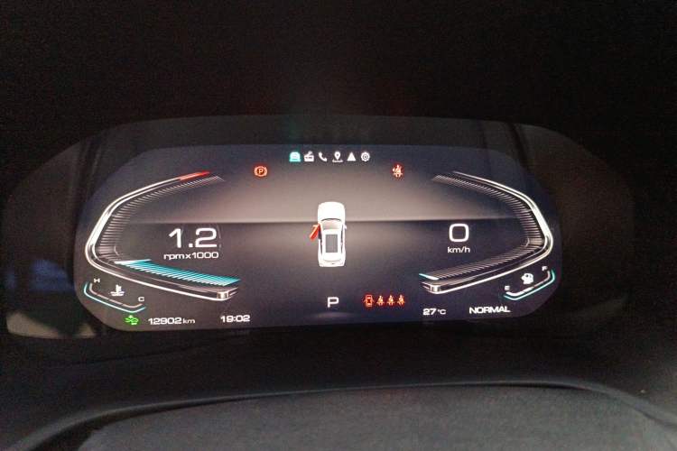 Used Wey VV5 2021 1.5T Two-Wheel Drive Color Pioneer