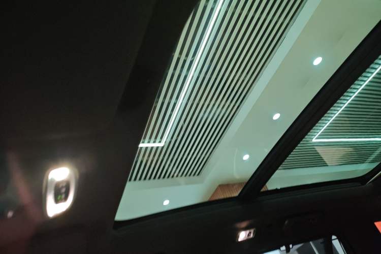 Used Volvo XC90 2018 T6 Zhiyi Edition 7-Seater Headliner