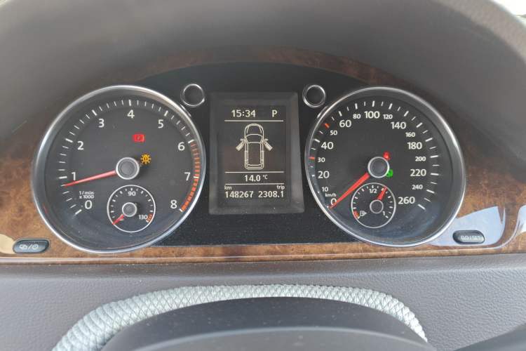 Used Volkswagen Magotan 2012 Travel Edition 2.0 TSI Comfort Version