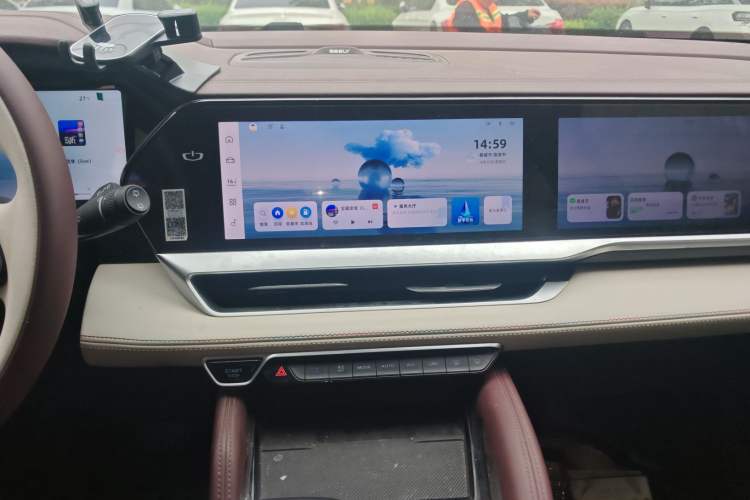 Used Geely Auto Monjaro L 2024 2.0TD High-Power Automatic Two-Wheel Drive Yunqi Version