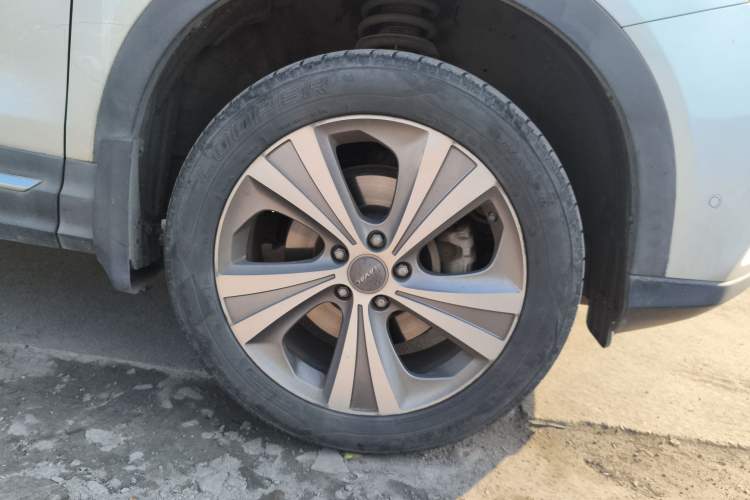 Used Haval H6 Coupe 2015 Blue Label 2.0T Manual Two-Wheel-Drive Elite Model