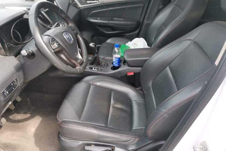 Used Changan CS75 2016 2.0L Manual Luxury Version China V Standard