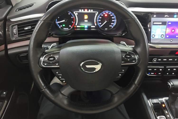 Used GAC Trumpchi GS8 2019 390T Two-Wheel Drive Luxury Smart Connectivity Version (7 Seats)
