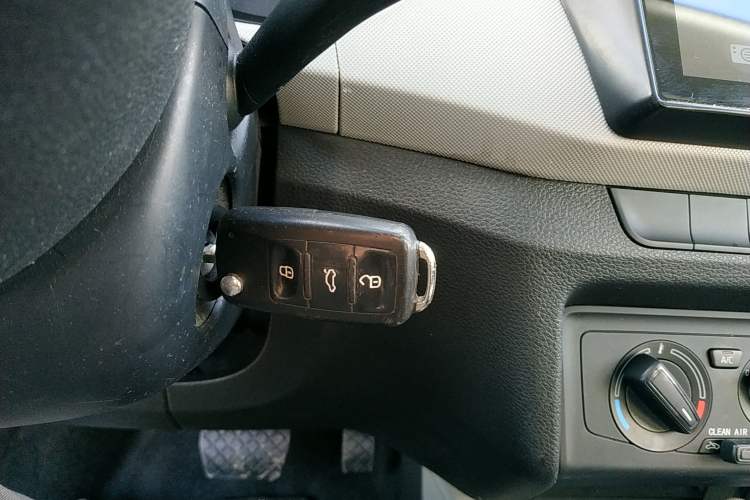 Used Skoda Fabia 2016 1.4L Automatic Car Enjoy Edition