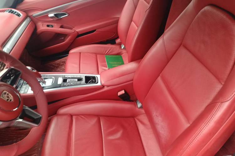 Used Porsche Boxster 2013 Boxster 2.7L
