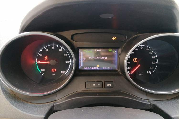 Used BYD Yuan New Energy 2018 EV360 Smart Connect Cool Edition Instrument Cluster