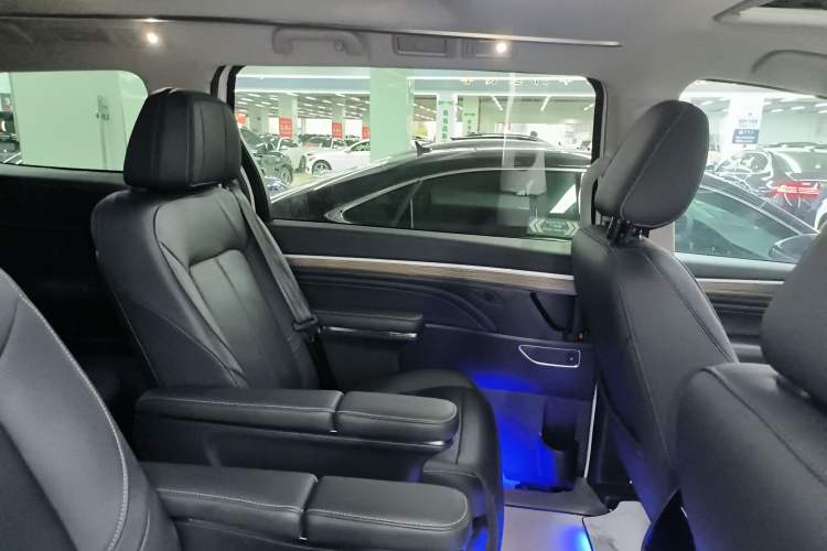 Used GAC Trumpchi M8 2023 Lingxiu Series 390T Prestige Edition