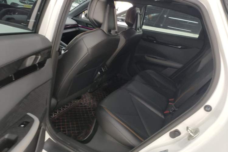 Used Changan UNI-V 2022 1.5T Prestige Version