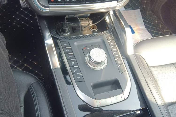 Used Zotye T700 2017 1.8T Dual-Clutch Luxury Model