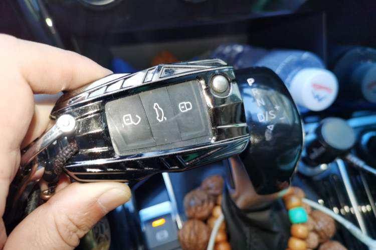 Used Volkswagen Tayron 2019 330TSI Two-Wheel Drive Luxury Model China VI Standard
