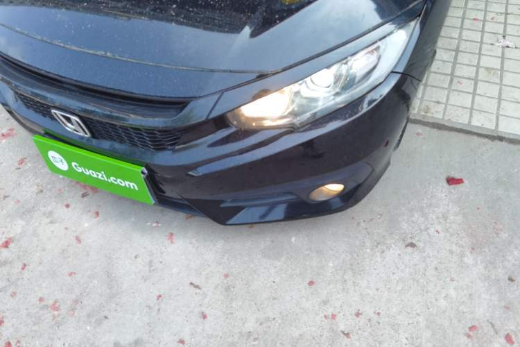 Used Honda Civic 2016 220TURBO CVT Luxury Edition
