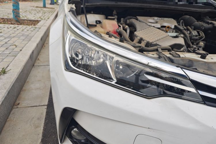 Used Toyota Corolla 2018 1.2T S-CVT GL Smart Enjoyment Version Right Front Headlight