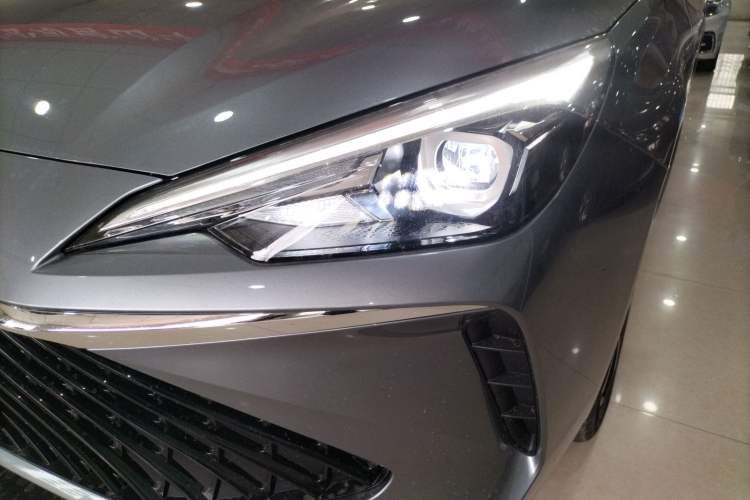 Used Roewe i5 2023 1.5L CVT Luxury Edition Left Front Headlight