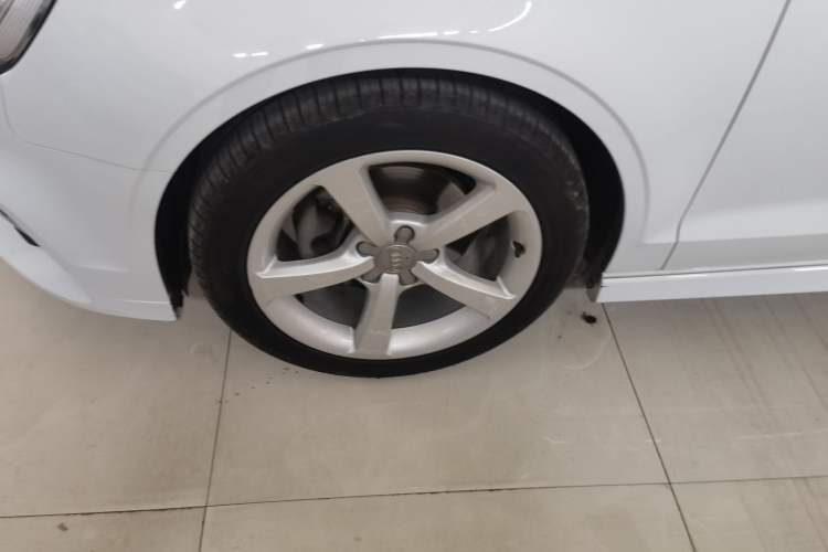 Used Audi A3 2017 Limousine 35 TFSI Fashion Model