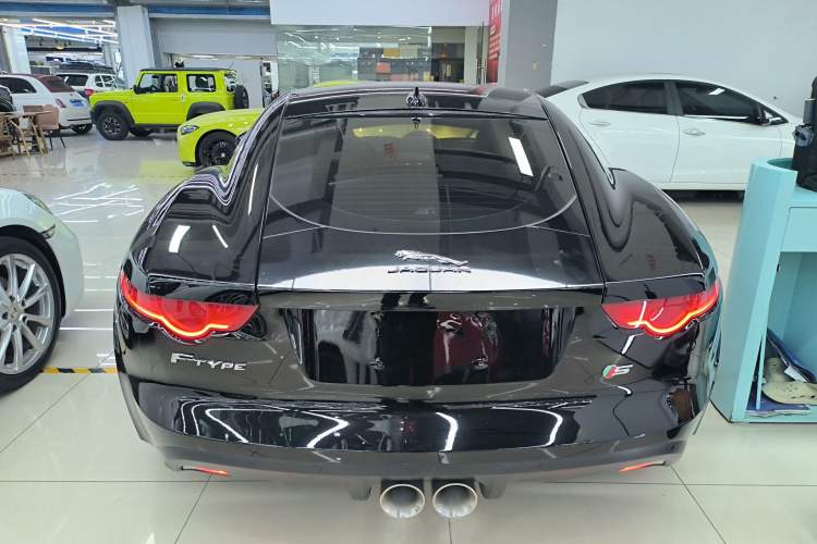 Used Jaguar F-TYPE 2016 3.0 SC Hardtop Version
