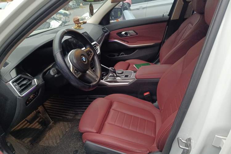 Used BMW 3 Series 2021 Second Facelift 325Li M Sport Package
