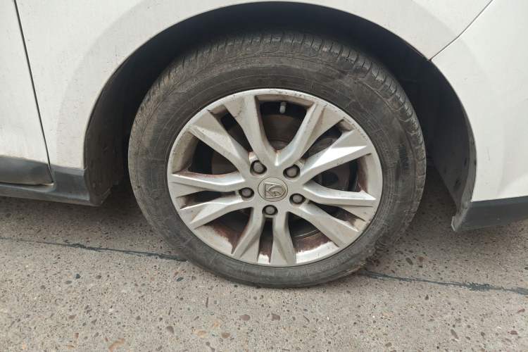 Used Baojun 730 2016 1.5L Manual Comfort Version 7 Seats China V Emission Standard
