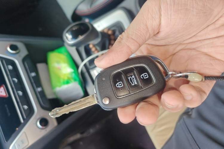 Used Hyundai Elantra (6th Generation / Lingdong) 2016 1.6L Automatic ZhiXuan – Elite Version