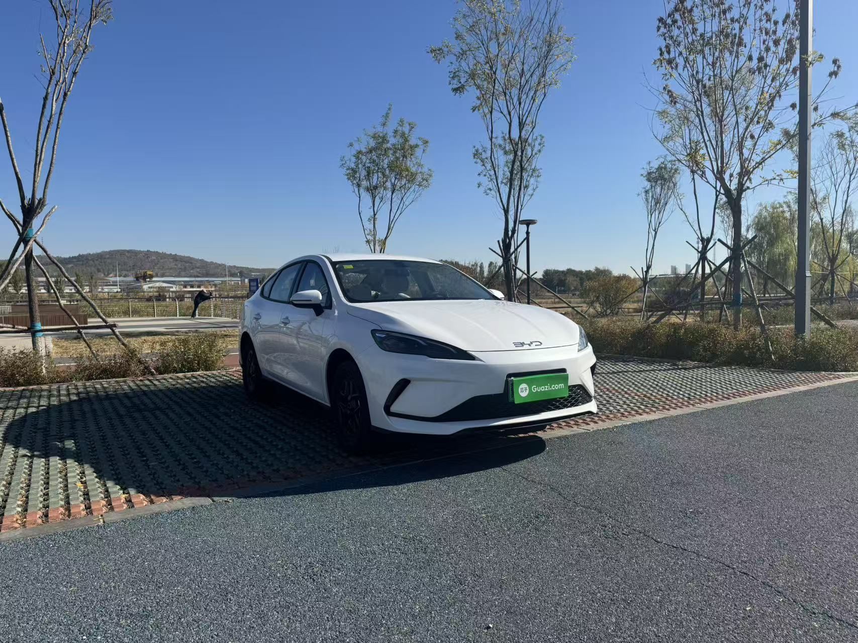 BYD Seal 05 DM-i 2026 DM-i 128KM Luxury Edition — снимка 3