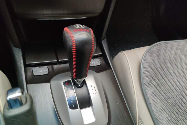 Used Honda Crosstour 2014 2.4L Luxury Edition