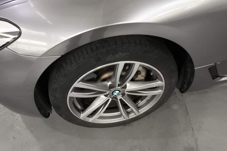 Used BMW 6 Series GT 2018 630i M Sport Package Left Front Wheel Hub