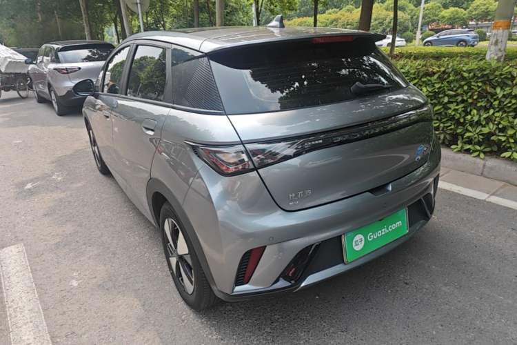 Used BYD Dolphin 2023 420 km Fashion Edition
