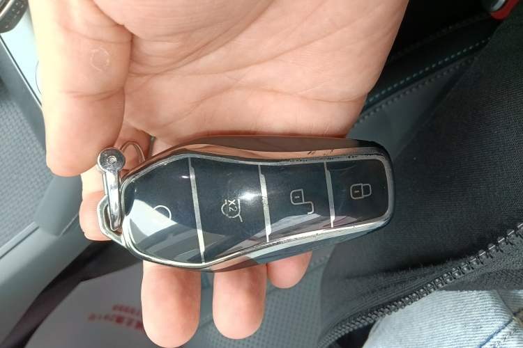 Used BYD Qin L 2024 DM-i 80KM Beyond Model Vehicle Key