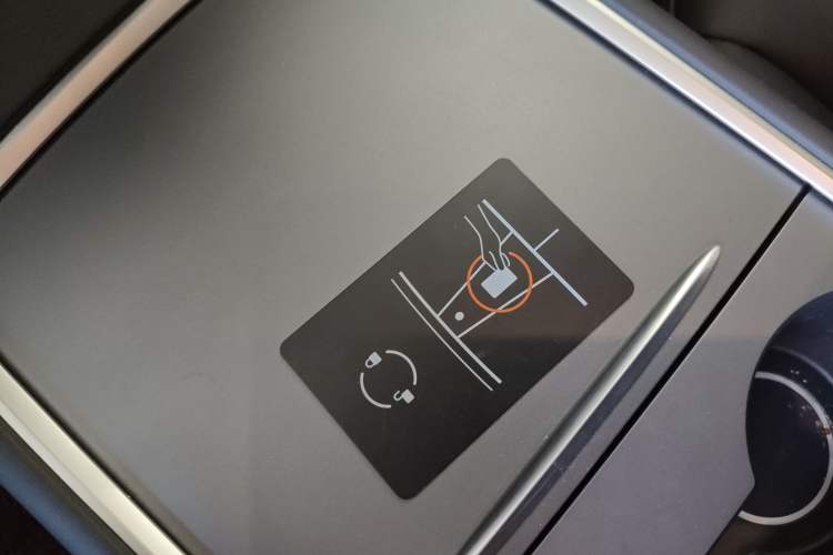 Used Tesla Model Y 2022 Revised Version Long-Range All-Wheel Drive
