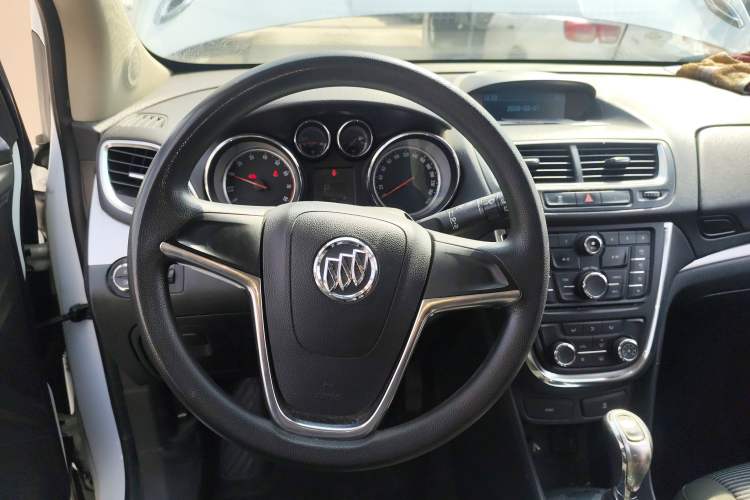 Used Buick Encore 2015 1.4T Automatic Two-Wheel Drive Urban Elite Version