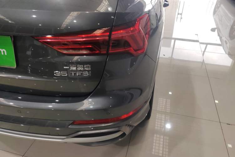 Used Audi Q3 2022 35 TFSI Fashion Dynamic Model
