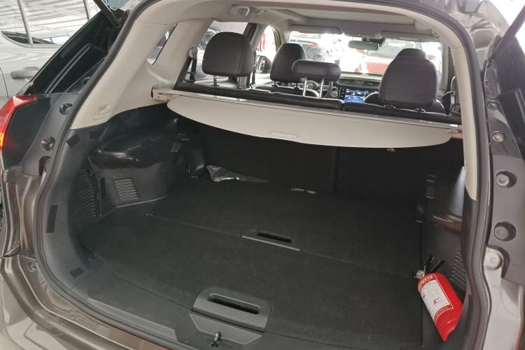 Used Nissan X-Trail 2019 2.0L CVT Smart Connect Comfort Edition 2WD
