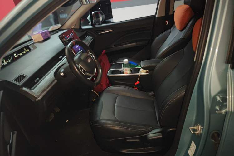 Used NETA V 2022 Chao 400 Lite Left Front Seat