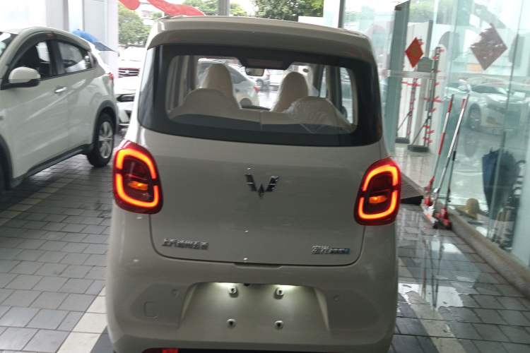 Used Wuling Hongguang MINIEV 2025 Four-Door Version Advanced Edition
